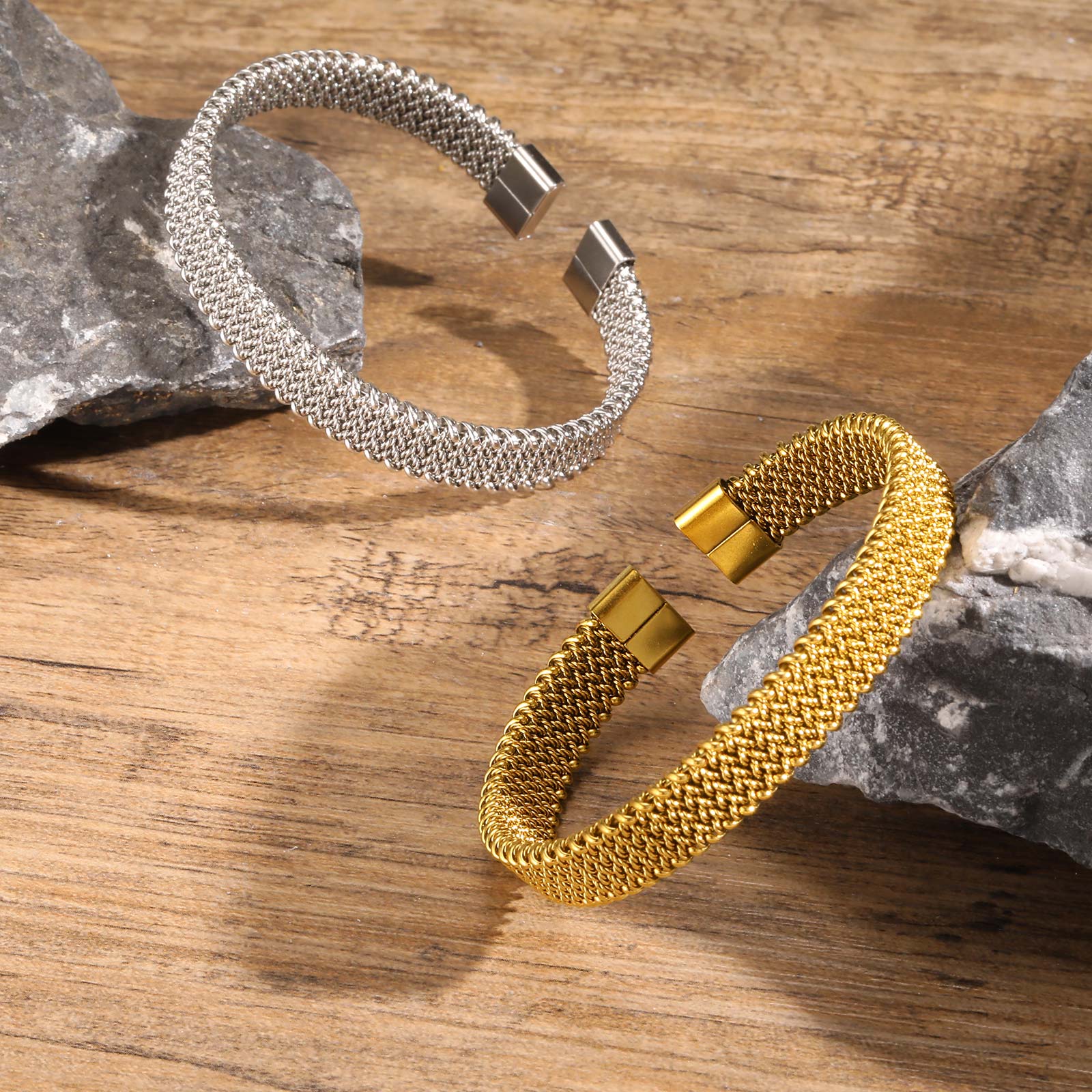 Bracelet ouvert tressé à sangl - Mesh Strap Metal avis et prix