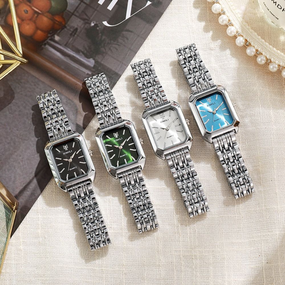 Montres à quartz en acier inox - Canvas Strap Watch avis et prix