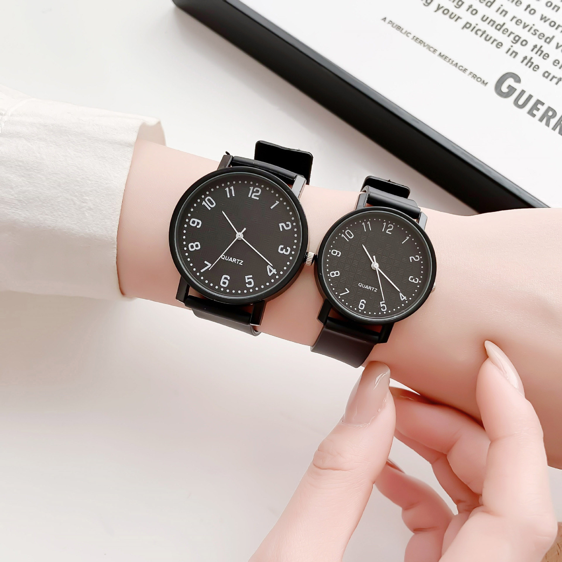 Montre à Quartz noire Simple p - Silicone Band Women avis et prix